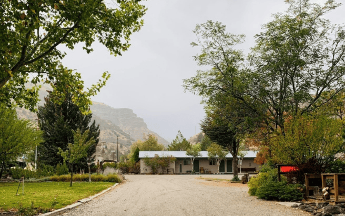 Turnkey Motel & RV Park Investment Opportunity in Cedarville, California